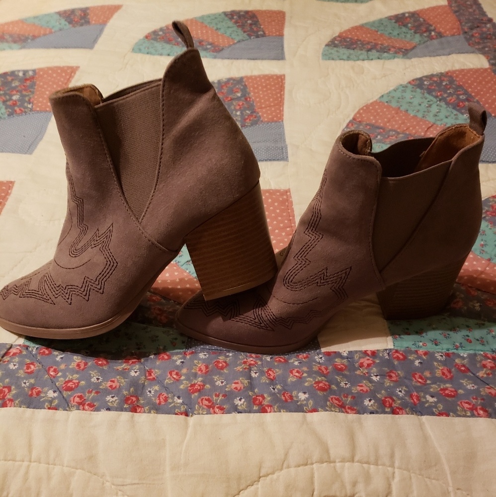 Qupid boots